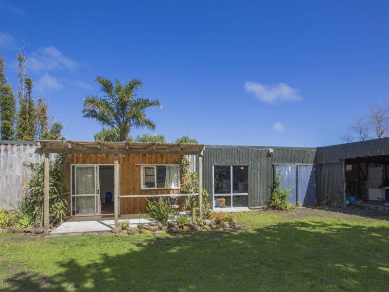 Kai Iwi Lakes Resort Kaihu Bagian luar foto